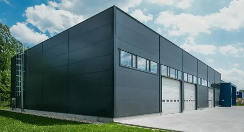 картинка-ссылка на статью: Как выбрать кровлю для ангара в Нефтеюганске?